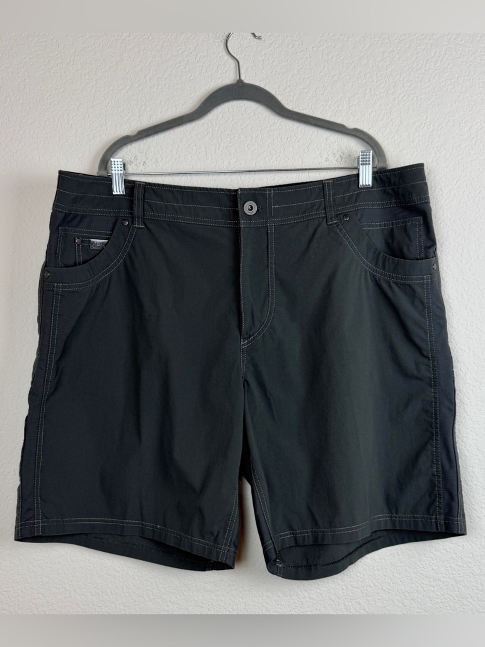 KÜHL Mens Renegade Shorts Carbon Black) technical outdoor hiking, climbing  42